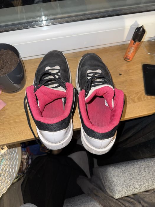Jordan 3 max aura