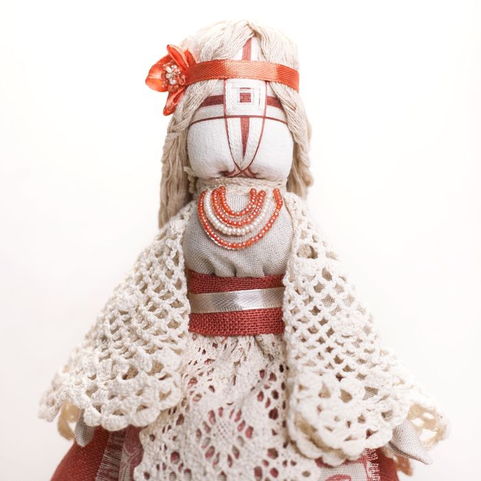 Мереживна Лялька-мотанка "Тепла Ладівниця"