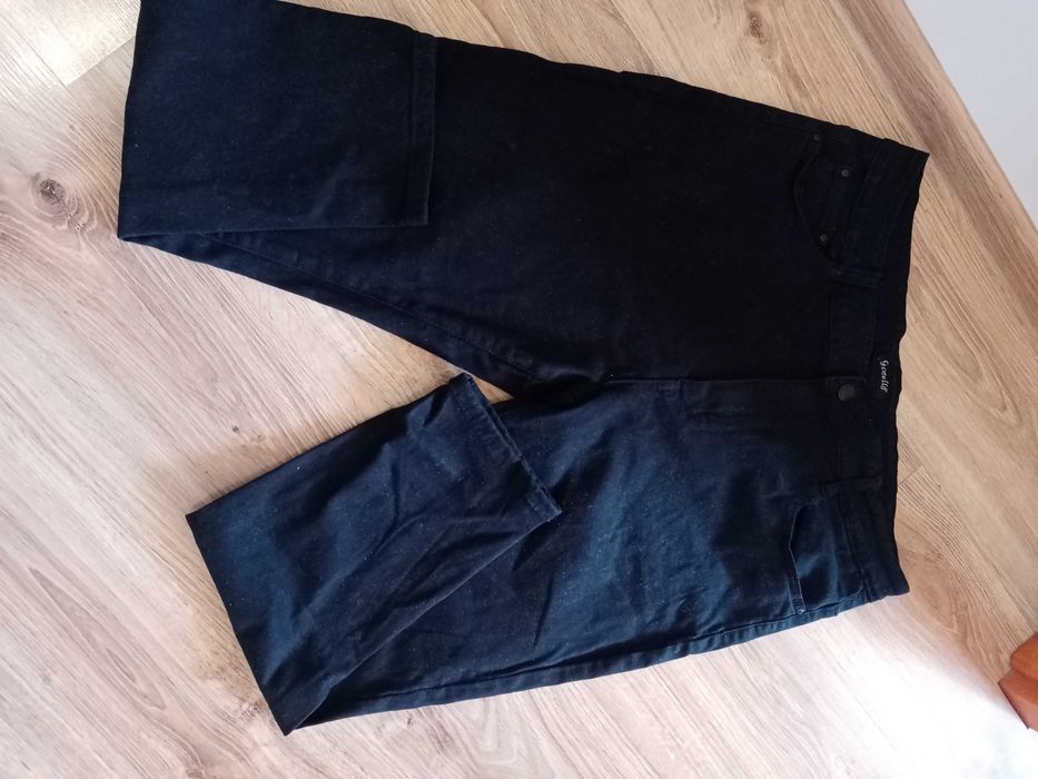 Spodnie jeansy czarne rozm 46 do kostki