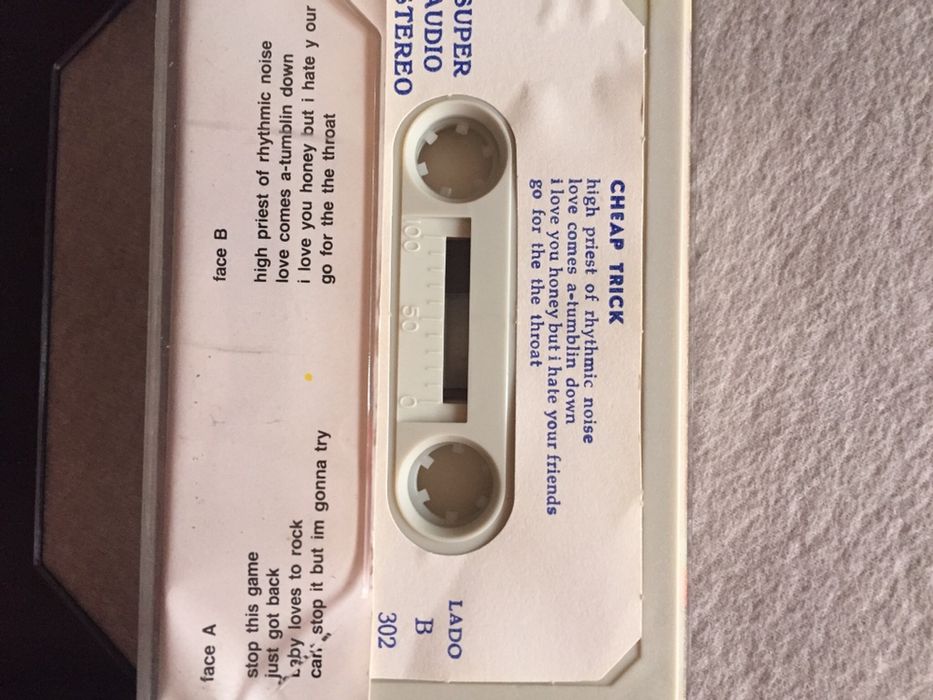 Cassete Cheap trick