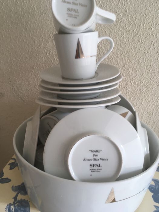 Vendo todo o recheio para desocupar.