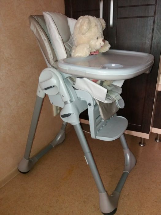 Продам стульчик Chicco Polly 2in1 в отличном состоянии (после одного р