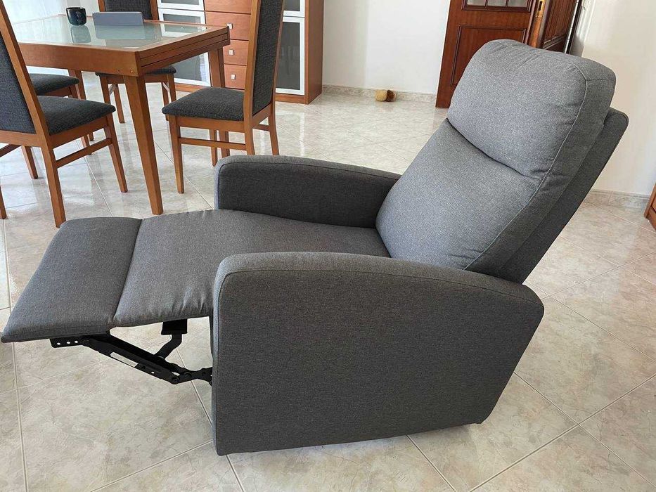 Cadeirão relax em tecido Antracite - ISAO