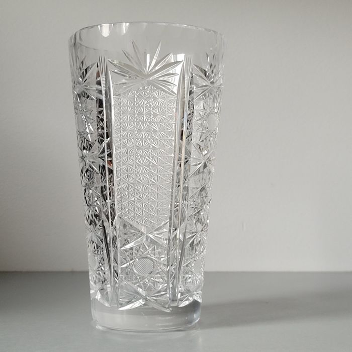Kryształowy wazon PRL śr. 11,5cm / wys. 20cm