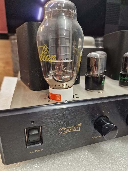 Amplificador Cary 300b sei