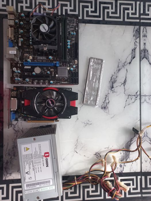 Продам комплект материнская плата athlon x4 641