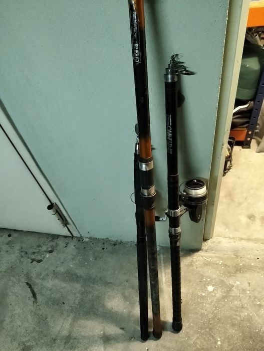 Três Canas de pesca e respetivo material de pesca