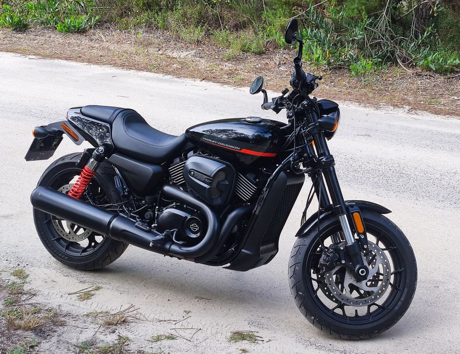 Harley Davidson street