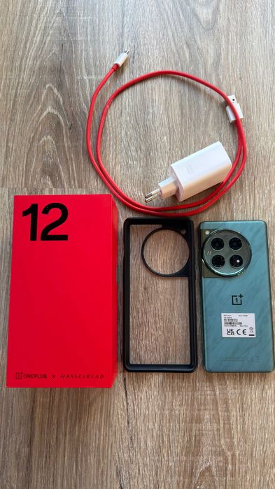 OnePlus 12 512GB/16GB Flowy Emerald idealny