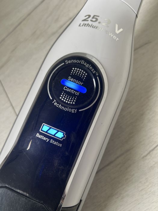 Odkurzacz pionowy Bosch Athlet, bezprzewodowy 25,2 v