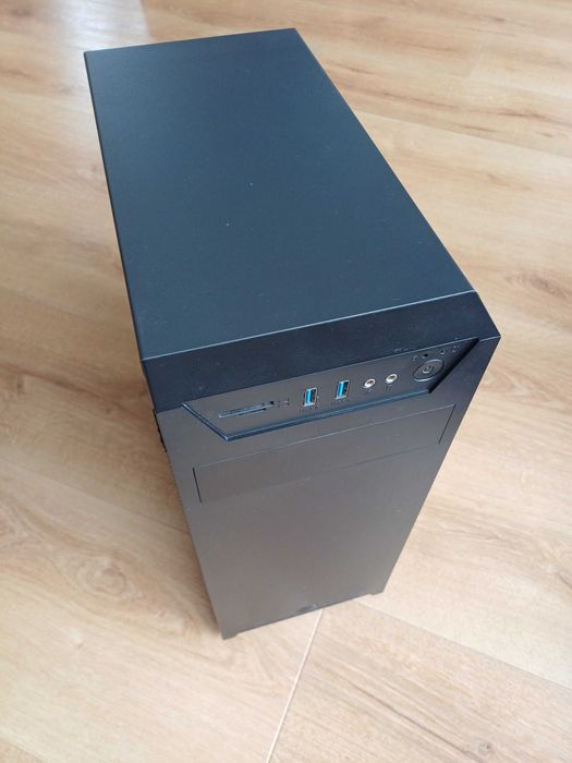 Komputer stacjonarny – kompletny, dopracowany zestaw gotowy do pracy