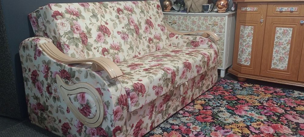 Wersalka kanapa sofa sprężyny kwiaty Angielskie róże BRW