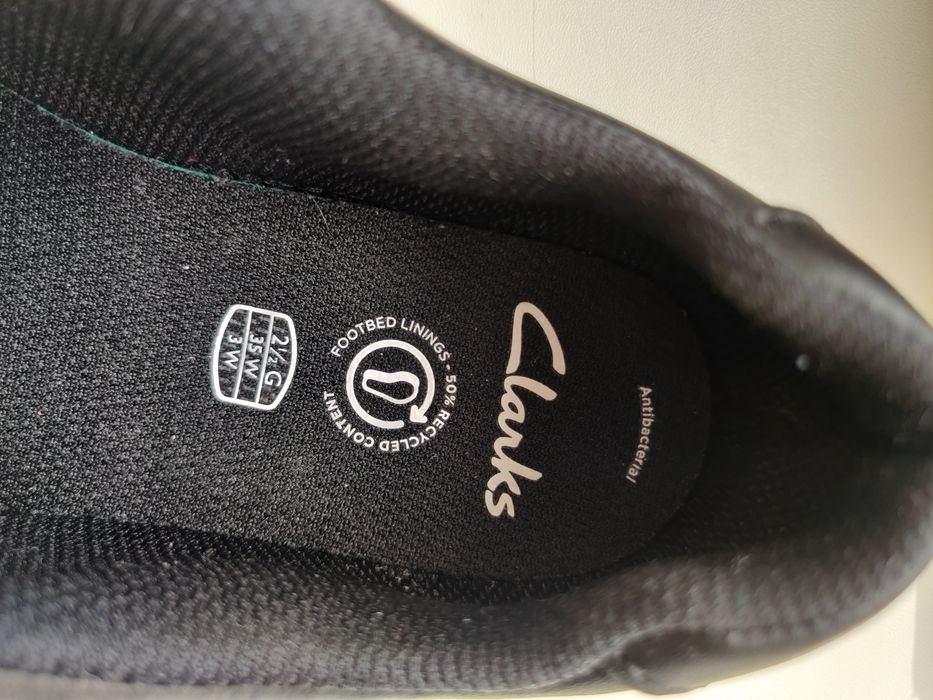 Шкіряні черевики Clarks, розмір 35