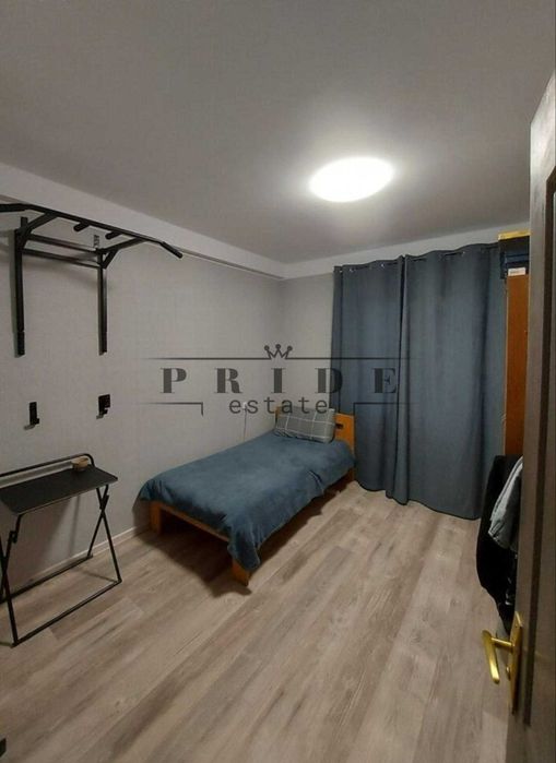 Продаж! Простора трикімнатна квартира на пр-ті Лісовому м.Чернігівська