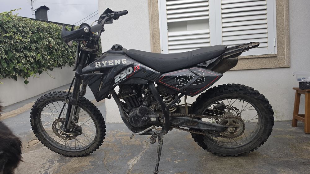 Mota de monte 250cc