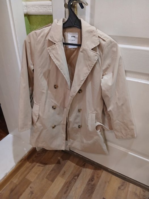 Плащ для дівчинки  колір бежевий