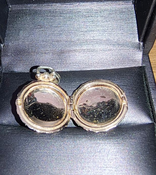 Piękna srebrna zawieszka złocona Srebro