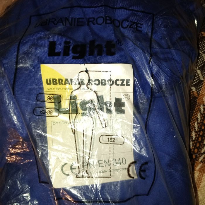 Komplet odzieży roboczej / spodnie ogrodniczki+ bluza