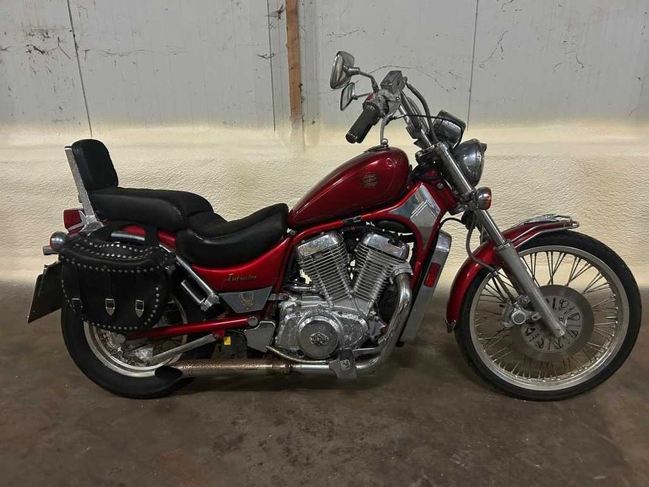 Suzuki Intruder VS 750 Części