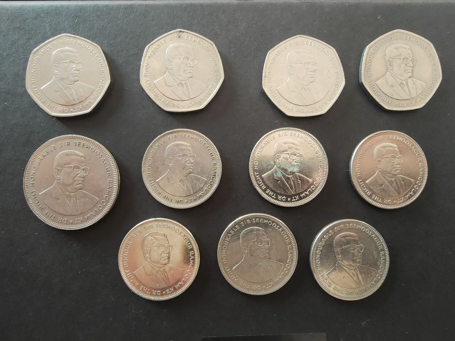 lote moedas dolar rupia dirham  Marrocos Eua Canada Mauricias