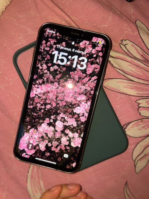Продам айфон 15 про хр