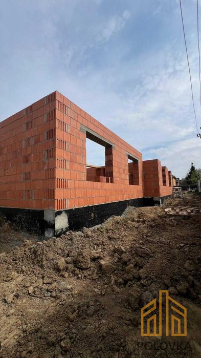 Продаж дуплексу з газом, Сторожниця