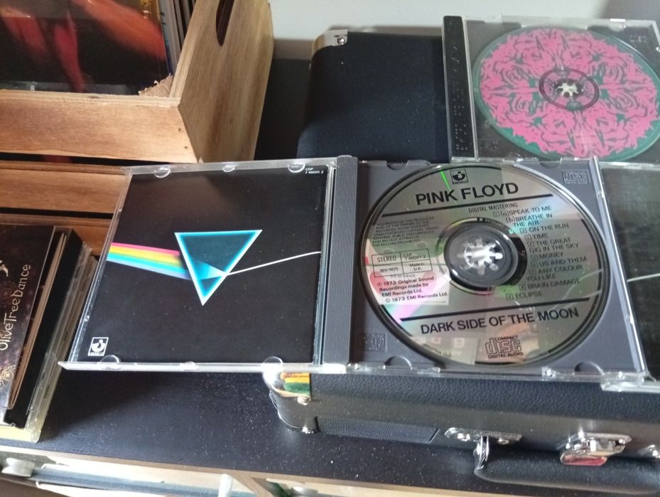 Conjunto de CDs pink Floyd