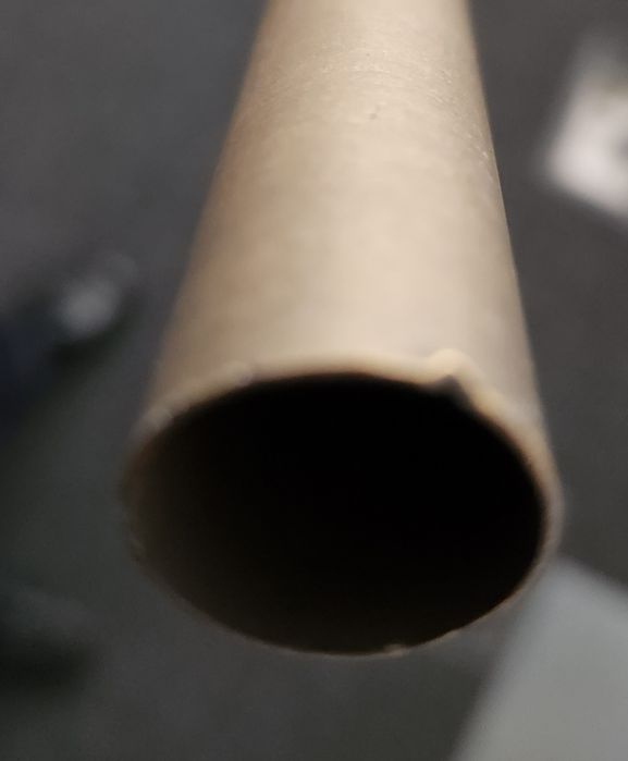 Varão oco / Tubo em latão, cor de cobre 170cm comprimento e 2cm diâmet