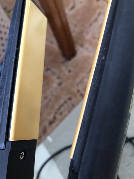 Вирівнювач для волося