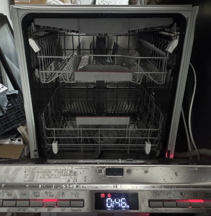 Máquina de Lavar Loiça Encastre BOSCH SMV4ECX28E (14 Conjuntos