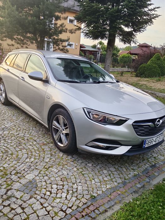 Opel Insignia  1.6 136 KM