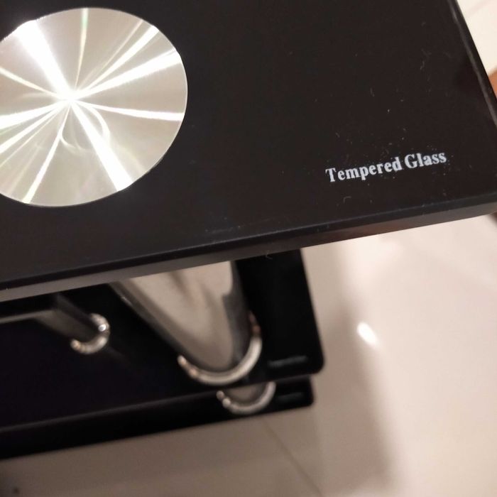 Mesa TV vidro temperado 4 prateleiras como nova preta