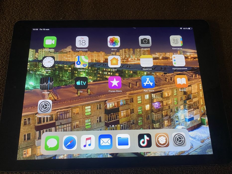 ipad air 1 - купити планшети - Ціна на OLX.ua