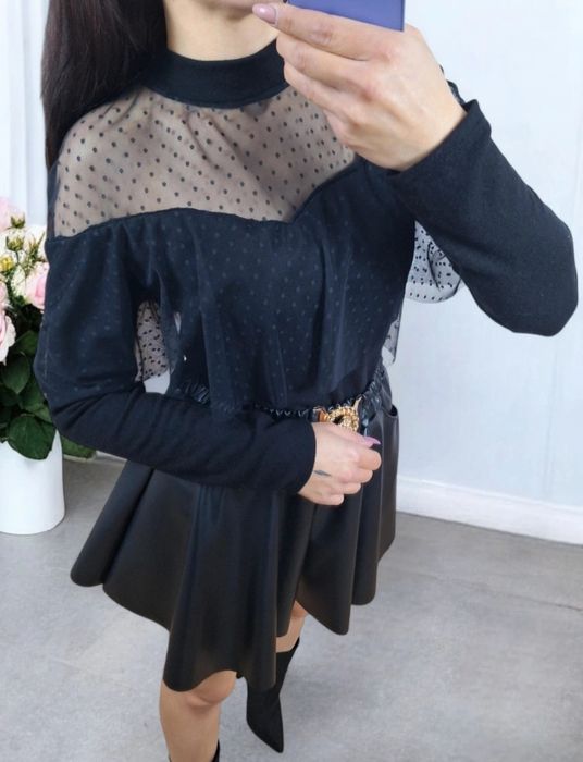 Czarna dzianinkowa bluzka sweterek z szyfonową falbaną oversize uni