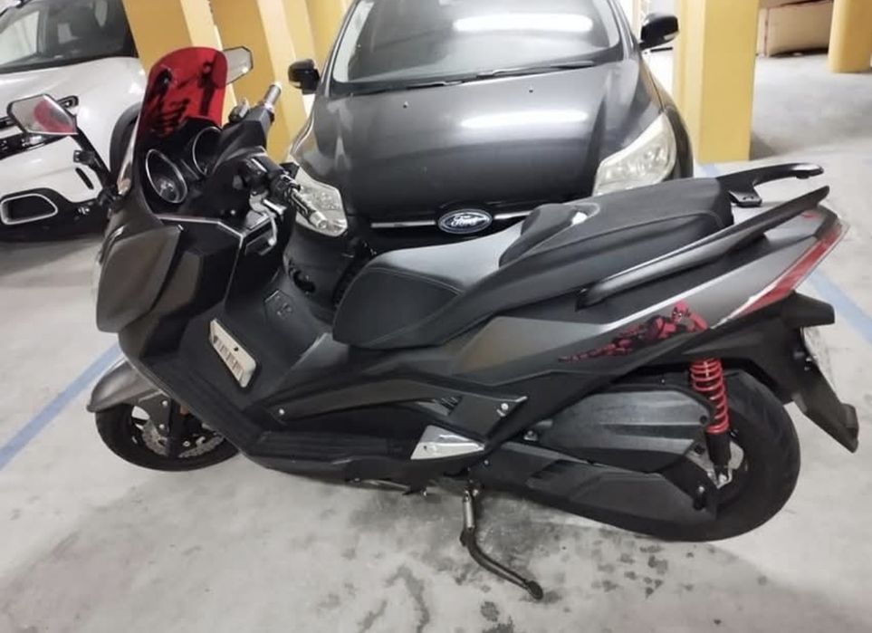 ARIIC 318 GT Deadpool edition