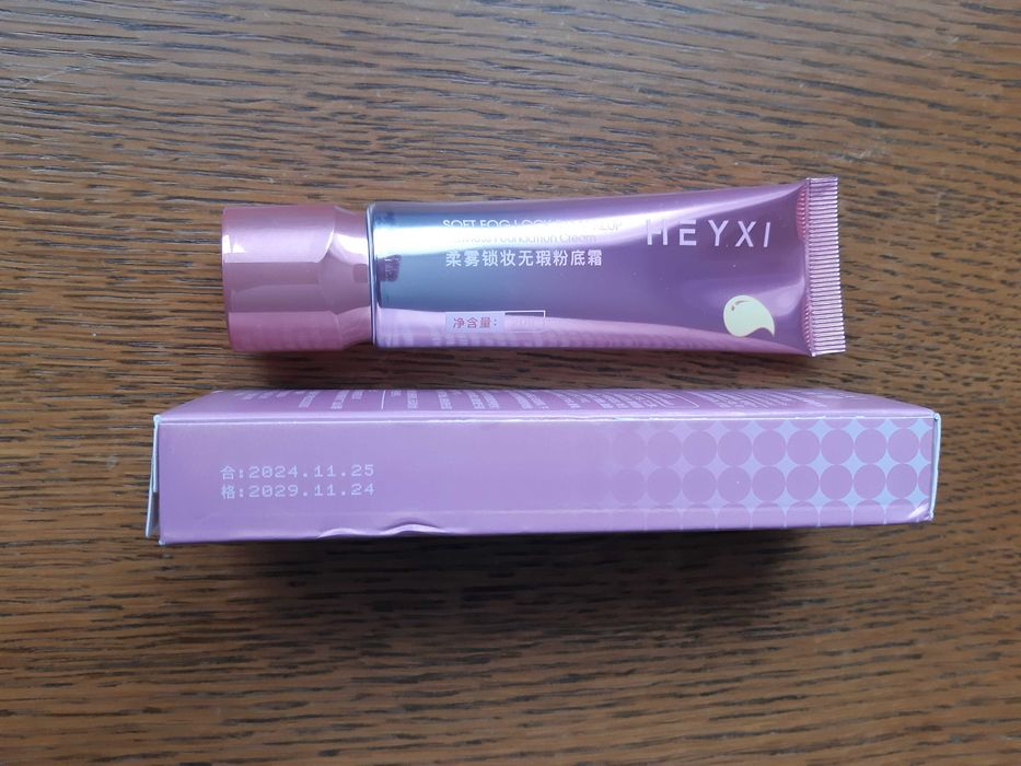 Lekki podkład w kremie BB HEYXI Soft Fog 02 Neutral