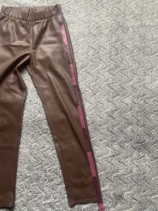 Шкіряні штани на дівчинку