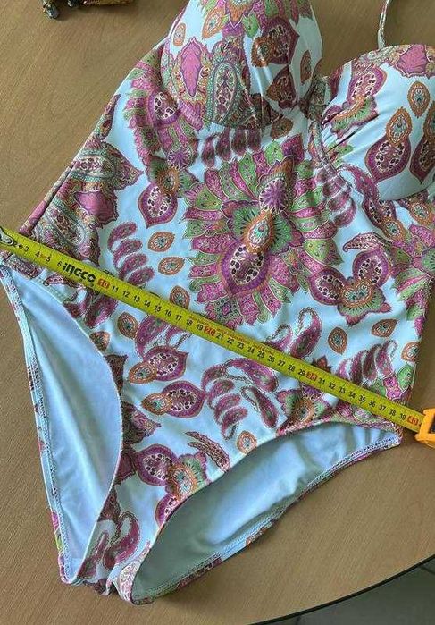 Суцільний купальник 12/L