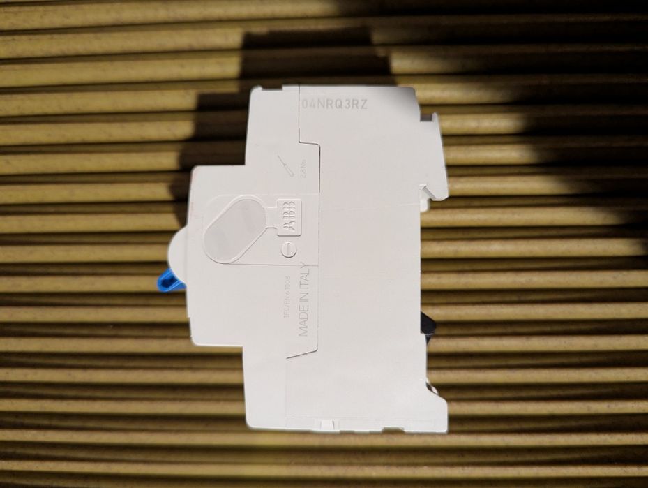 Диференційне реле УЗЗ  ABB  40A