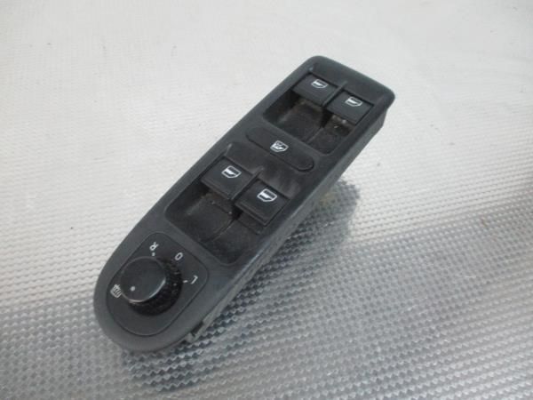 Comando / botão / interruptor vidros frente esquerdo VOLKSWAGEN Golf V