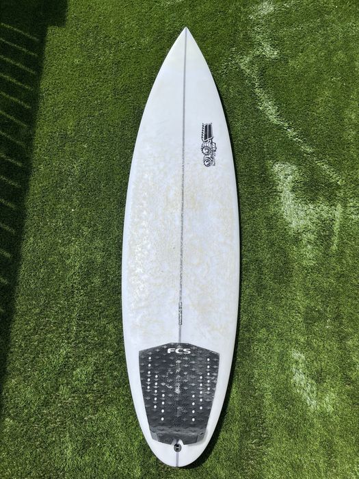 Prancha de surf JS 6,1