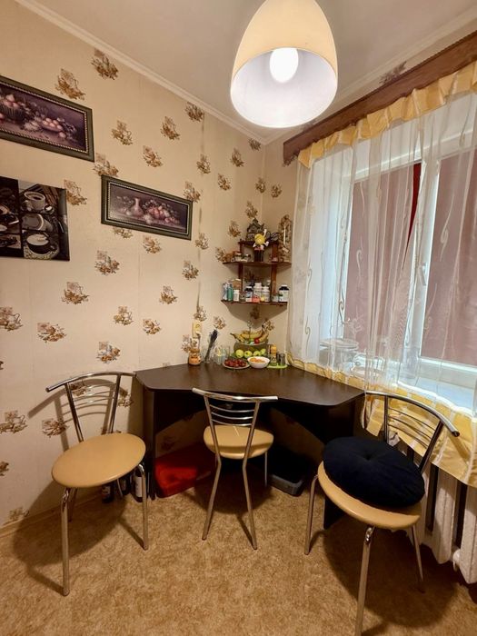 Продам 3-х кімнатну квартиру. р-н Поділ