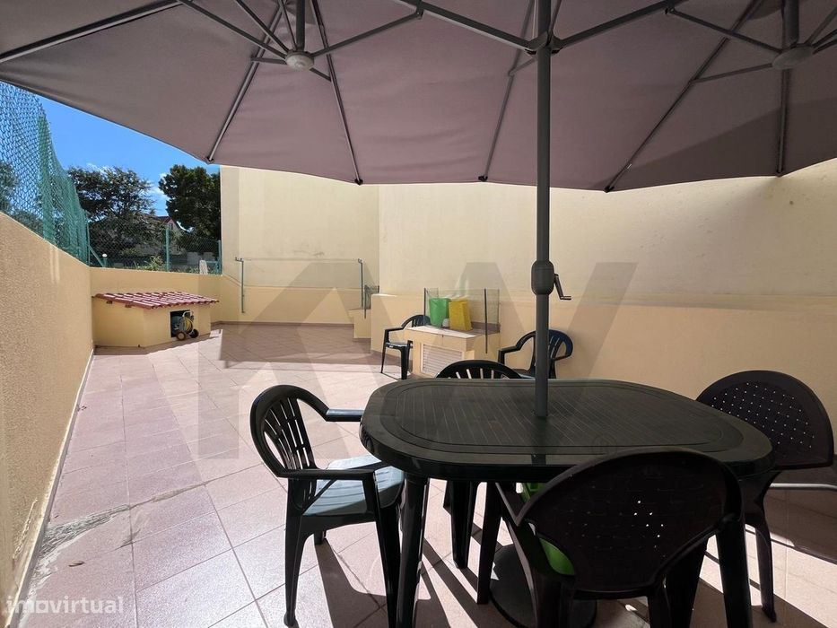T2 Apartment with 50 m² Terrace and Enclosed Garage Box – Your New Sanctuary