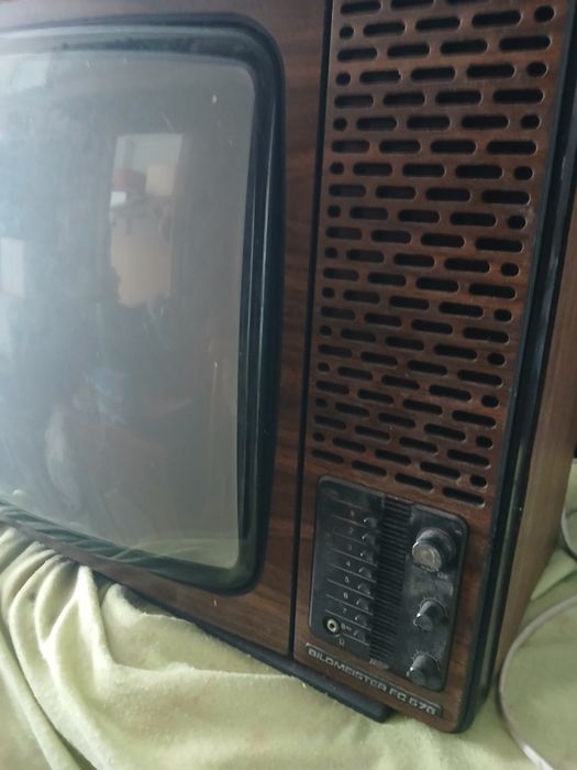 Televisao vintage mafrca  siemens