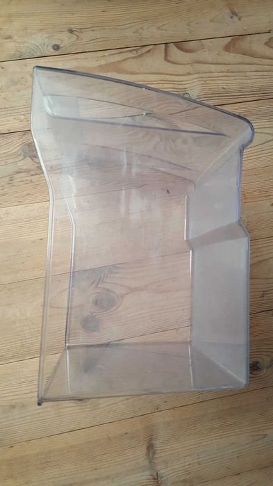 Plastikowy pojemnik lodówki chłodziarki