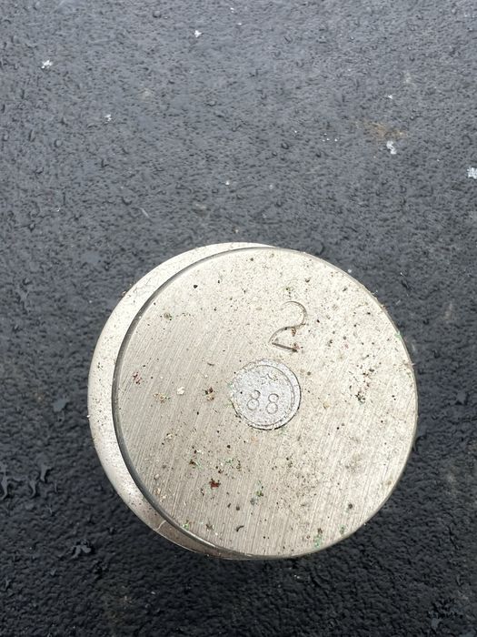 Гиря еталонна 2кг