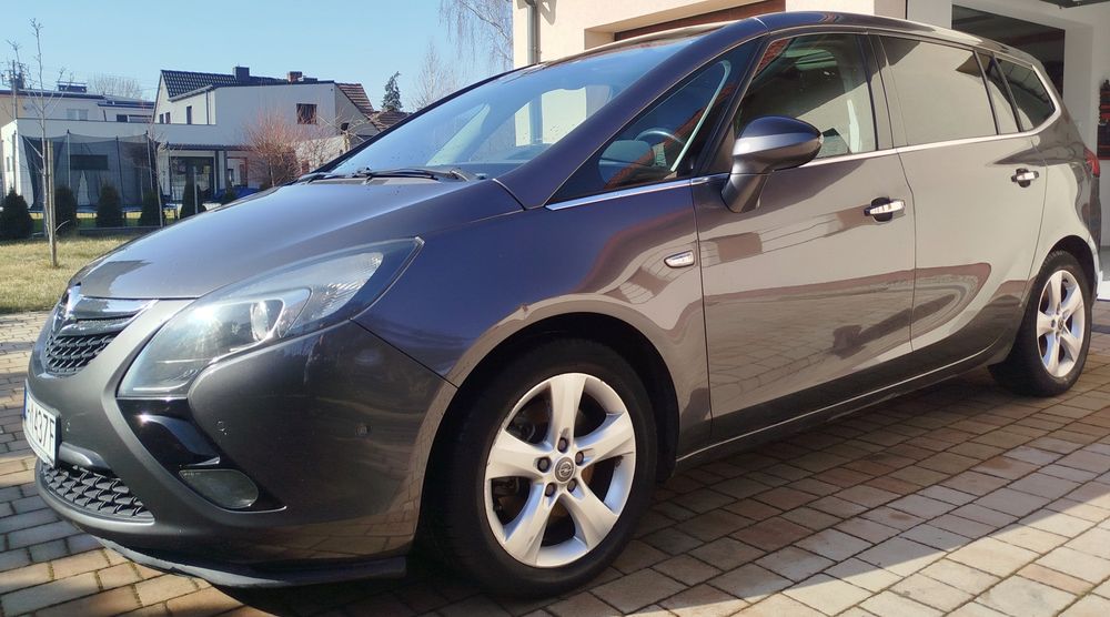 Opel Zafira 2.0 CDTi Cosmo 2012 rok automat  garażowany  7 miejsc