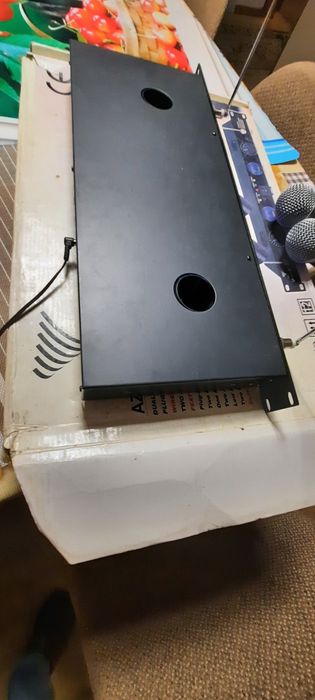 Sprzedam mikrofony Azusa  LS 82 ,Stan dobry.