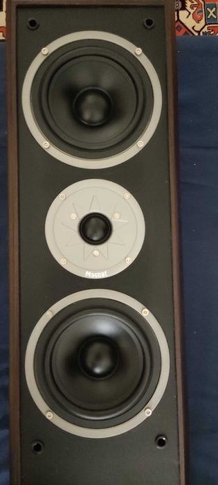 Kolumny Magnat Monitor Supreme 2500