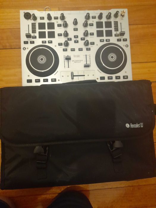 Mesa mistura DJ Hercules Rmx 2